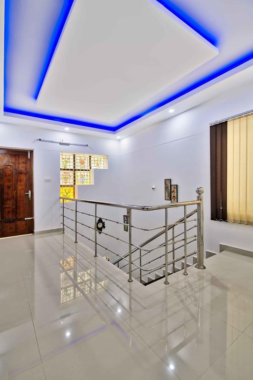 Rams Guest House Near Lulu Mall トリバンドラム エクステリア 写真
